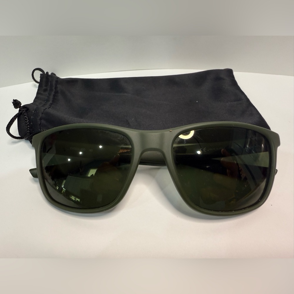 Green Nike Sunglasses with Black Pouch